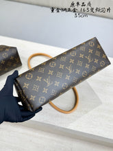 Load image into Gallery viewer, LB1529 LV Alma MM Handbag in Monogram Canvas / 35 x 21 cm
