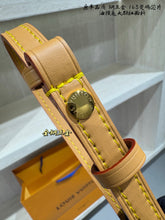 Load image into Gallery viewer, LB1531 LV Boulogne Nano Mini Horn / 19 x 11 cm
