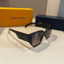 Load image into Gallery viewer, JW853 LB Sunglasses

