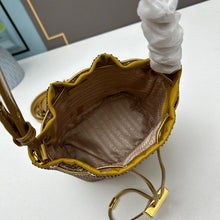 Load image into Gallery viewer, PD221 Satin Mini-bag with Crystals / 7.7x3.9x6.1inch
