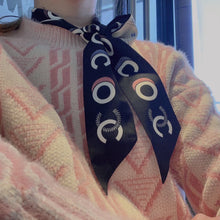 Load image into Gallery viewer, CLTH341 CC Slim Bandeau / 46.8 × 2.3 in
