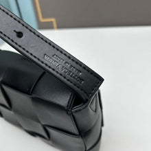 Load image into Gallery viewer, BV051 Cassette / 10.2x7.1x3.1inch
