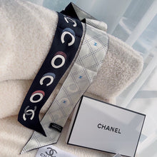 Load image into Gallery viewer, CLTH341 CC Slim Bandeau / 46.8 × 2.3 in
