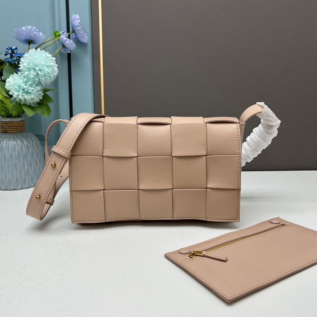 BV052 Cassette / 10.2x7.1x3.1inch