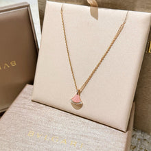 Load image into Gallery viewer, LW1427 BVLGARI Divas' Dream Pink Chalcedony Fan Necklace
