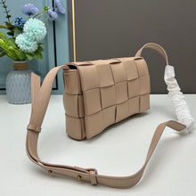 Load image into Gallery viewer, BV052 Cassette / 10.2x7.1x3.1inch
