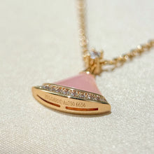 Load image into Gallery viewer, LW1427 BVLGARI Divas' Dream Pink Chalcedony Fan Necklace
