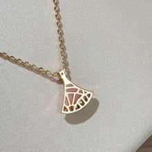 Load image into Gallery viewer, LW1427 BVLGARI Divas' Dream Pink Chalcedony Fan Necklace
