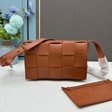 Load image into Gallery viewer, BV052 Cassette / 10.2x7.1x3.1inch
