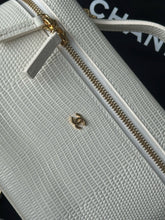 Load image into Gallery viewer, CC1473 CHANEL 26A LP Box Bag (Small) / HIGHEST QUALITY VERSION / 19 x 14 x 5 cm
