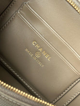 Load image into Gallery viewer, CC1474 CHANEL 26A LP Box Bag (Small) / HIGHEST QUALITY VERSION / 19 x 14 x 5 cm
