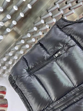 Load image into Gallery viewer, CLTH376 M Marsh Down Vest
