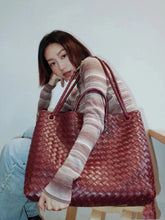 Load image into Gallery viewer, BV074 Large Andiamo / 13.8x16.5x7.1inch / HIGHEST QUALITY VERSION
