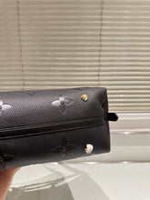 Load image into Gallery viewer, LB1324 CarryAll PM / 11.6 x 9.4 x 4.7 inches
