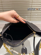 Load image into Gallery viewer, LB1324 CarryAll PM / 11.6 x 9.4 x 4.7 inches
