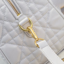 Load image into Gallery viewer, DR504 Dior Groove 17/2025 Bag
