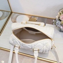 Load image into Gallery viewer, DR504 Dior Groove 17/2025 Bag

