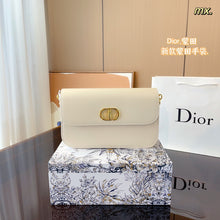 Load image into Gallery viewer, DR280 30 Montaigne Avenue Bag / 9 x 5 x 2.5 inches
