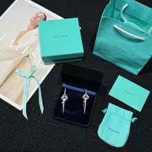 Load image into Gallery viewer, JW926 TFN Hinged Bracelet
