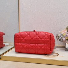 Load image into Gallery viewer, DR511 Small/Medium Dior Toujours Bag
