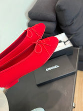 Load image into Gallery viewer, SE1352 CC Ballet Flats / Size4-11
