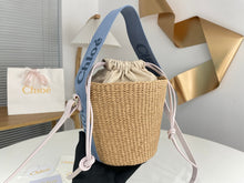 Load image into Gallery viewer, CLE011 Small/Medium Woody Basket Bag
