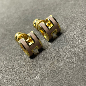 JW921  Mini Pop H earrings