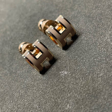 Load image into Gallery viewer, JW921  Mini Pop H earrings
