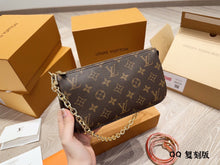 Load image into Gallery viewer, LB887 Pochette Accessoires / 9.3 x 5.3 x 1.6 inches
