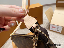 Load image into Gallery viewer, LB887 Pochette Accessoires / 9.3 x 5.3 x 1.6 inches
