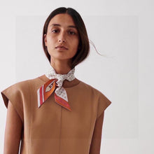 Load image into Gallery viewer, CLTH377 H Twilly
