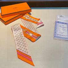 Load image into Gallery viewer, CLTH377 H Twilly
