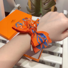 Load image into Gallery viewer, CLTH379 H Twilly
