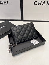 Load image into Gallery viewer, CC1098 Card Holder
