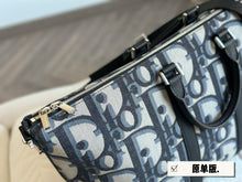 Load image into Gallery viewer, DR363 Weekender 40 Bag / 16.1x12.6x9.4inch
