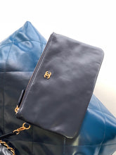 Load image into Gallery viewer, CC714 CC 22 Handbag / HIGHEST QUALITY VERSION / Small/Medium
