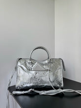 Load image into Gallery viewer, BCG087 BALENCIAGA Le City / HIGHEST QUALITY VERSION  / 37 x 23.4 x 10 cm

