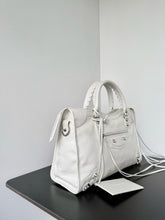 Load image into Gallery viewer, BCG088 BALENCIAGA Le City / HIGHEST QUALITY VERSION  / 37 x 23.4 x 10 cm
