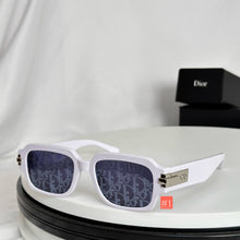 Load image into Gallery viewer, JW858 CD Sunglasses / 54x18x145mm
