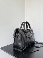 Load image into Gallery viewer, BCG089 BALENCIAGA Le City / HIGHEST QUALITY VERSION  / 37 x 23.4 x 10 cm
