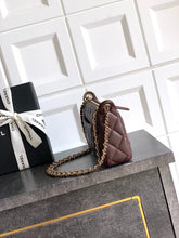 Load image into Gallery viewer, CC1158 Large Hobo Bag / 7.9 x 12.6 x 2.4in / HIGHEST QUALITY VERSION
