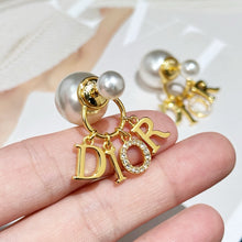 Load image into Gallery viewer, JW856 CD Earrings
