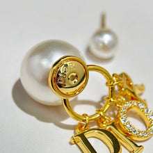 Load image into Gallery viewer, JW856 CD Earrings
