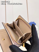 Load image into Gallery viewer, LB800 Cléa Wallet / HIGHEST QUALITY VERSION /  4.3 x 3.3 x 1.4 inches
