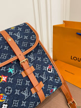 Load image into Gallery viewer, LB1537 LV Jetlag Messenger Bag / 35 x 28 cm
