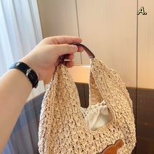 Load image into Gallery viewer, CL114 Raffia Hobo Bag / 11.8x2x11.8inch
