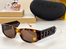 Load image into Gallery viewer, JW796 FF Sunglasses / 51x23x140mm
