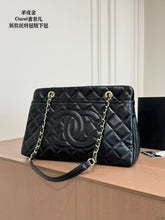 Load image into Gallery viewer, CC1678 CHANEL New Shoulder Tote Bag / 37 x 25 cm
