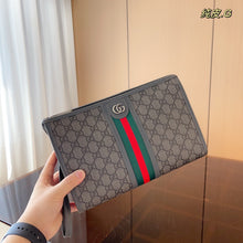 Load image into Gallery viewer, GC555 Ophidia GG Pouch / 9x2x6.3inch
