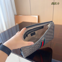 Load image into Gallery viewer, GC555 Ophidia GG Pouch / 9x2x6.3inch
